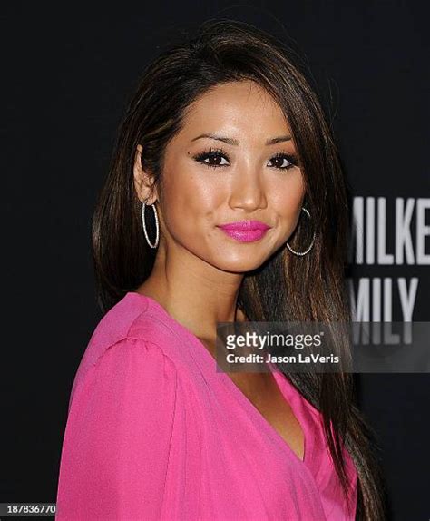 4 129 photos et images haute résolution de Brenda Song